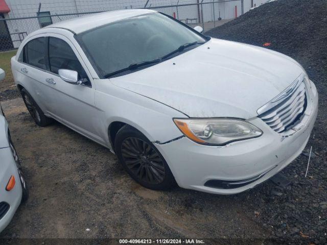  Salvage Chrysler 200