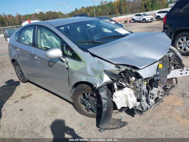  Salvage Toyota Prius