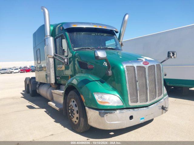  Salvage Peterbilt 579