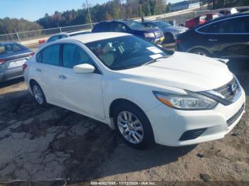  Salvage Nissan Altima