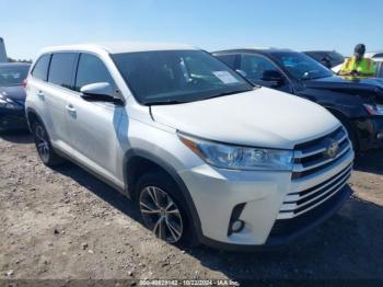  Salvage Toyota Highlander