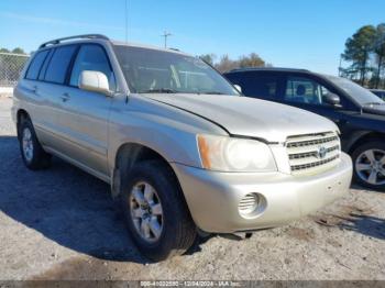  Salvage Toyota Highlander