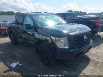  Salvage Nissan Titan