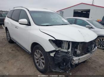  Salvage Nissan Pathfinder