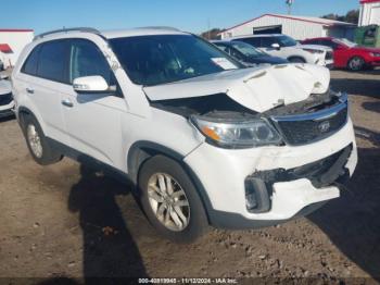  Salvage Kia Sorento