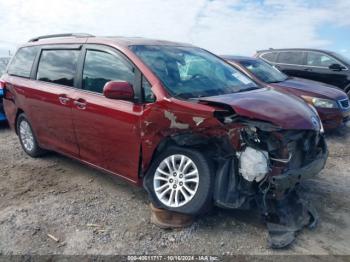  Salvage Toyota Sienna