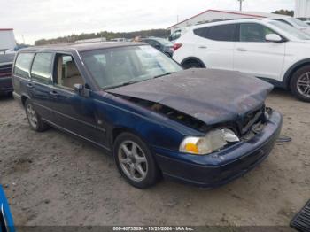  Salvage Volvo V70