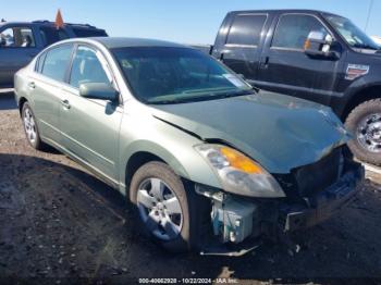  Salvage Nissan Altima