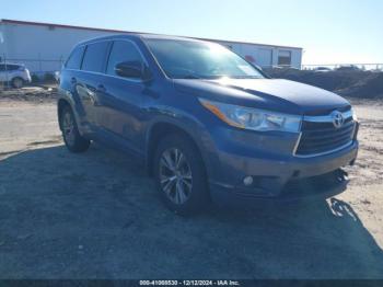  Salvage Toyota Highlander