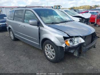  Salvage Chrysler Town & Country