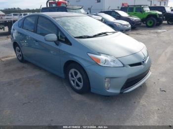  Salvage Toyota Prius