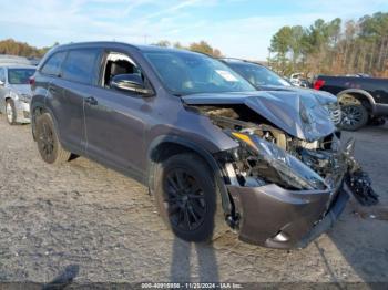  Salvage Toyota Highlander