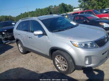  Salvage Kia Sorento