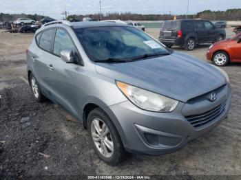  Salvage Hyundai TUCSON