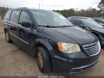  Salvage Chrysler Town & Country