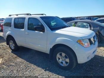  Salvage Nissan Pathfinder