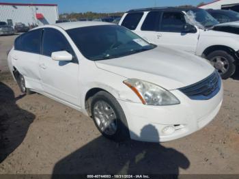  Salvage Nissan Altima