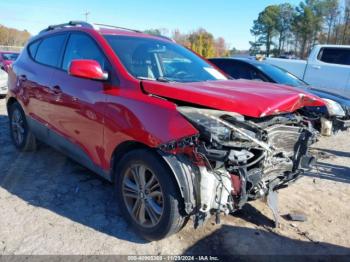  Salvage Hyundai TUCSON