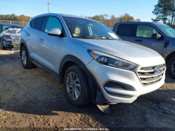  Salvage Hyundai TUCSON