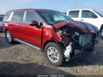  Salvage Kia Carnival