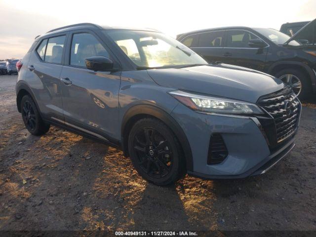  Salvage Nissan Kicks