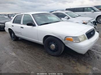  Salvage Ford Crown Victoria