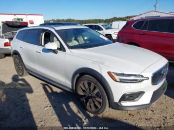  Salvage Volvo V60 Cross Country