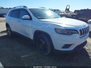  Salvage Jeep Cherokee