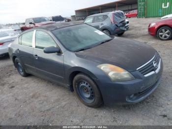  Salvage Nissan Altima