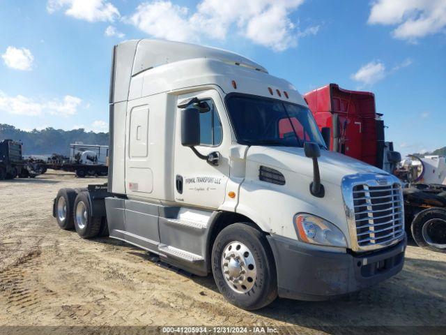  Salvage Freightliner Cascadia 113