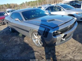  Salvage Dodge Challenger