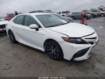  Salvage Toyota Camry