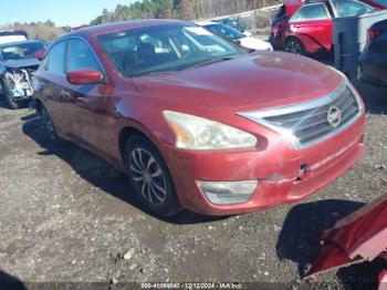  Salvage Nissan Altima