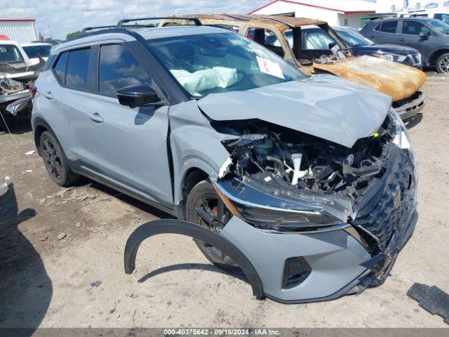  Salvage Nissan Kicks