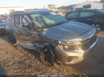  Salvage Kia Seltos