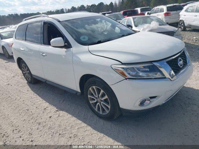  Salvage Nissan Pathfinder