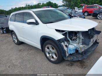  Salvage Toyota Highlander