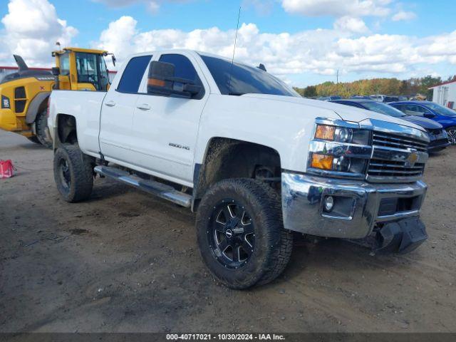  Salvage Chevrolet Silverado 2500