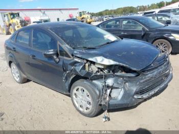  Salvage Ford Fiesta