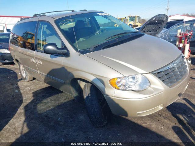  Salvage Chrysler Town & Country