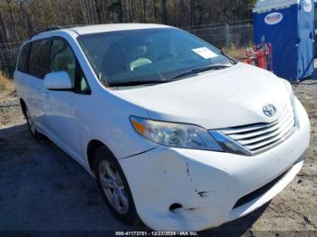  Salvage Toyota Sienna