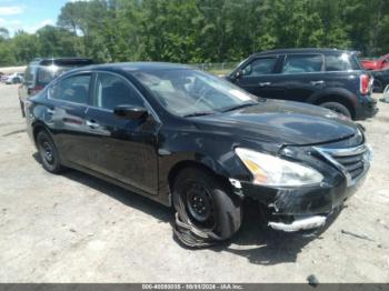  Salvage Nissan Altima