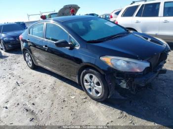  Salvage Kia Forte