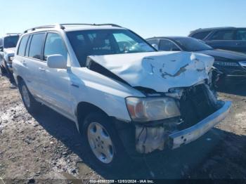  Salvage Toyota Highlander