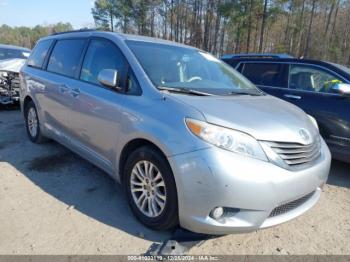  Salvage Toyota Sienna