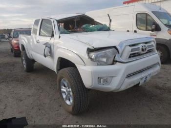  Salvage Toyota Tacoma