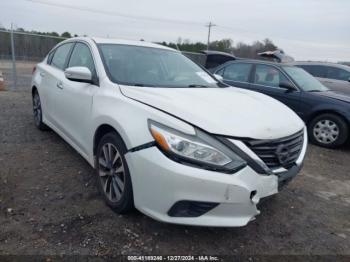  Salvage Nissan Altima