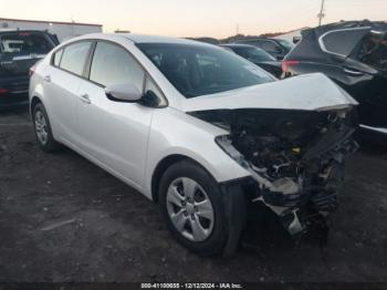  Salvage Kia Forte