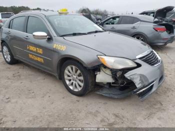  Salvage Chrysler 200