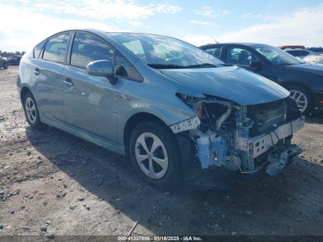  Salvage Toyota Prius